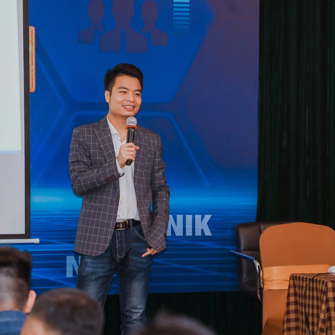 Chia sẻ & Đồng hành trong hành trình của Trần Dương